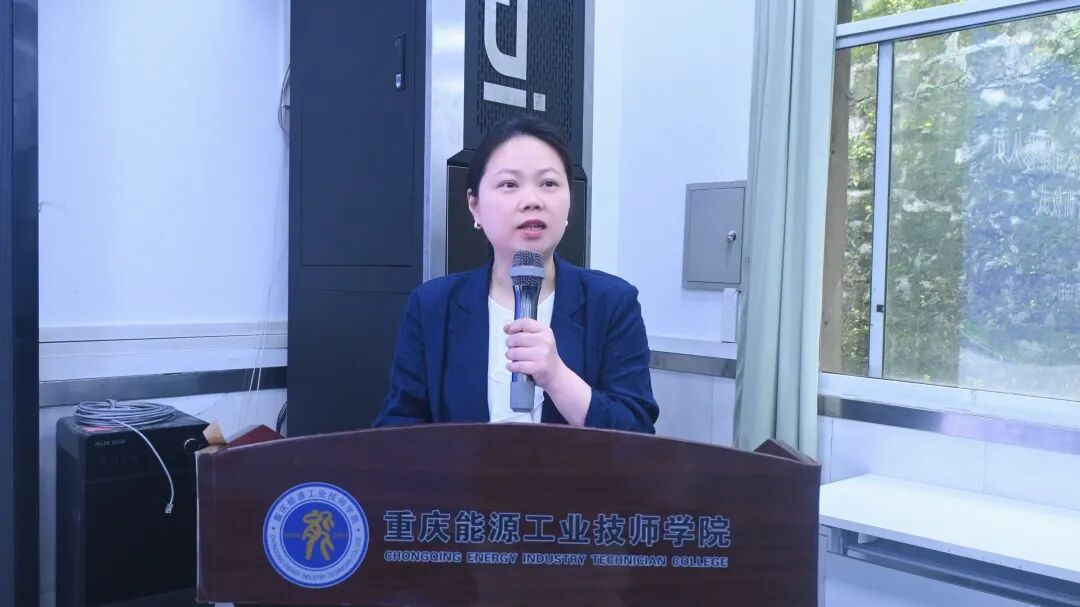 培训现场2.jpg