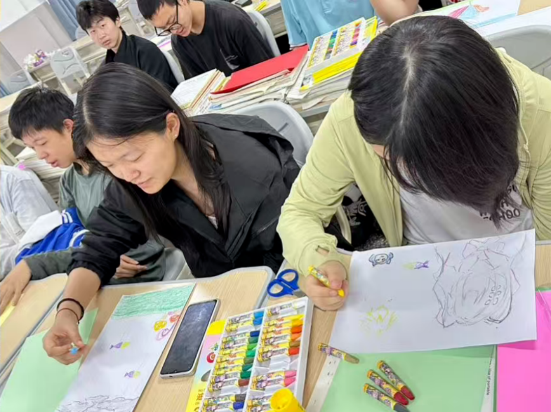 活动现场1.png