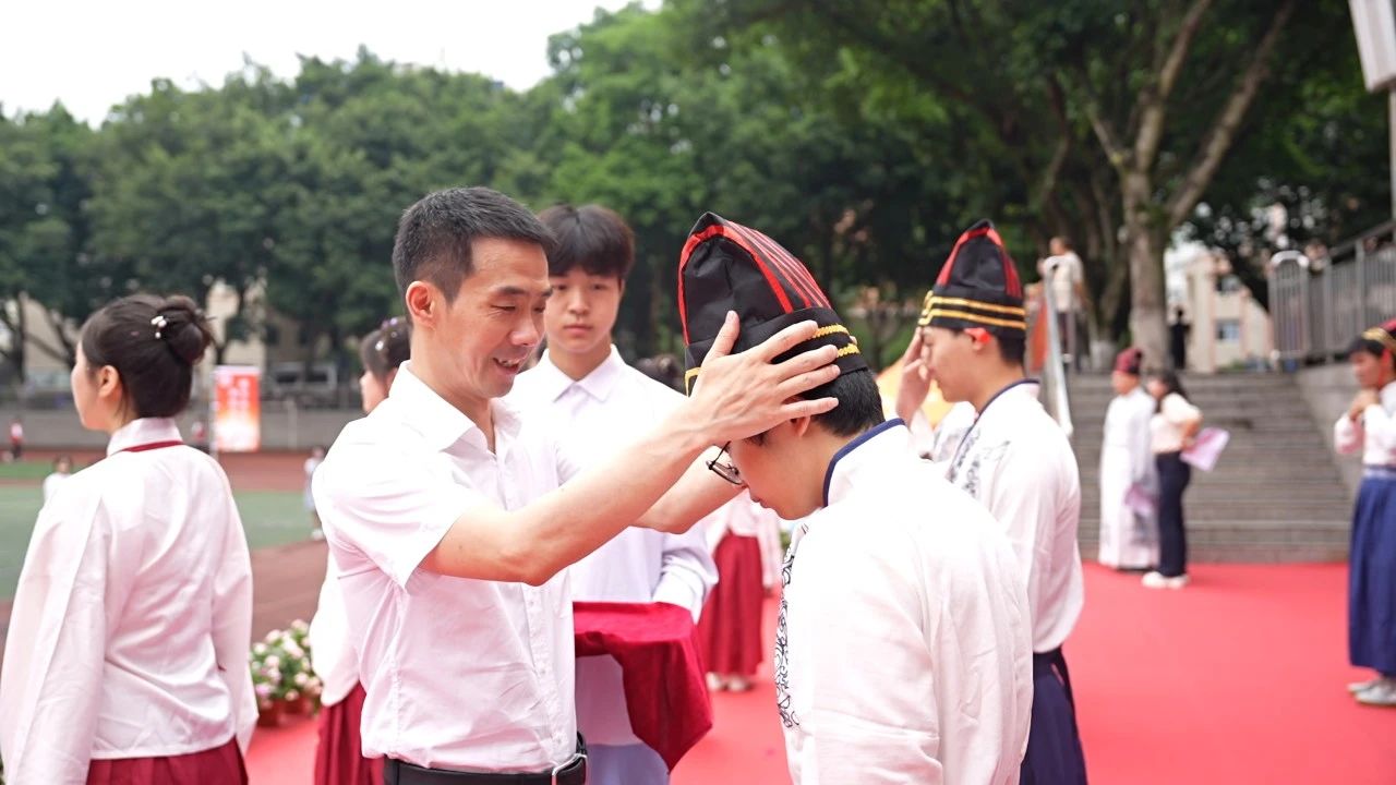 张.jpg