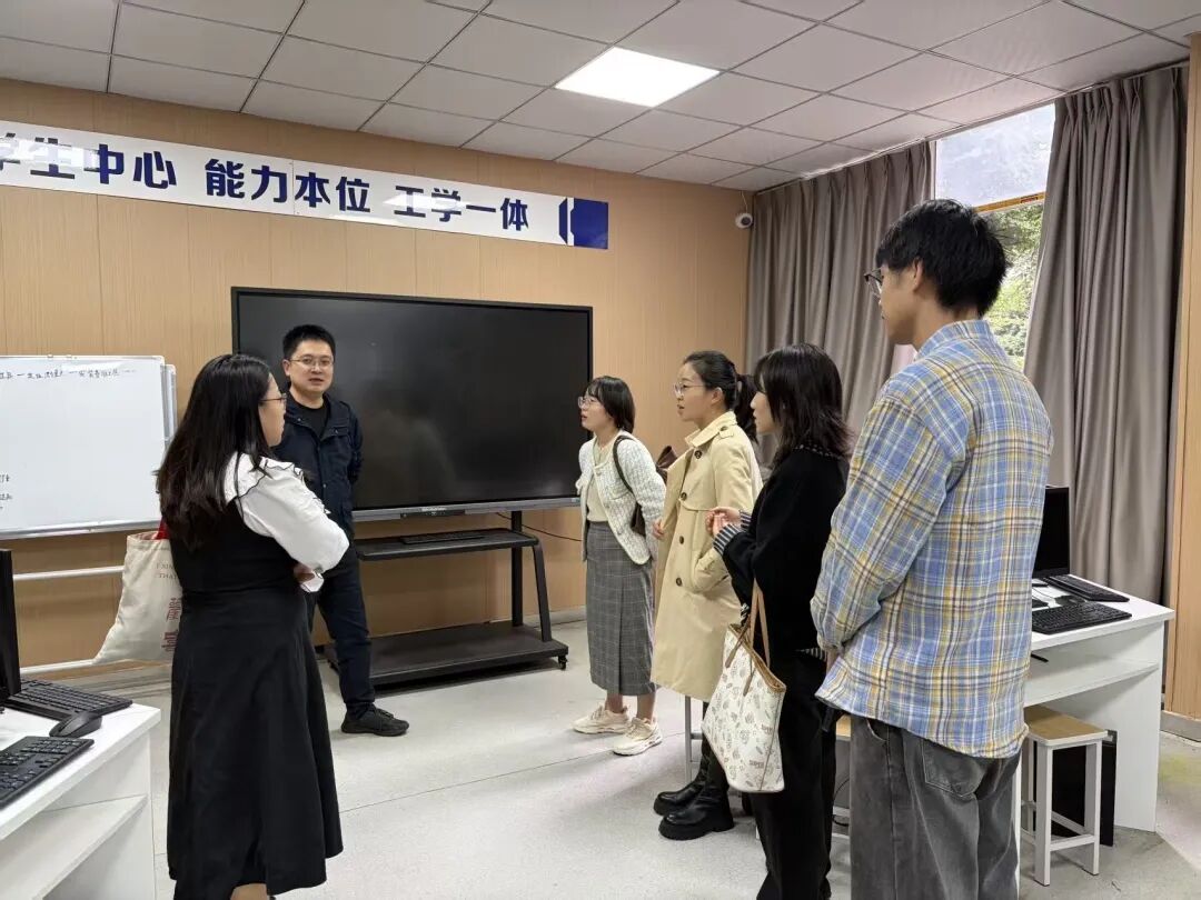 1762419503310839.jpg 调研现场1.jpg