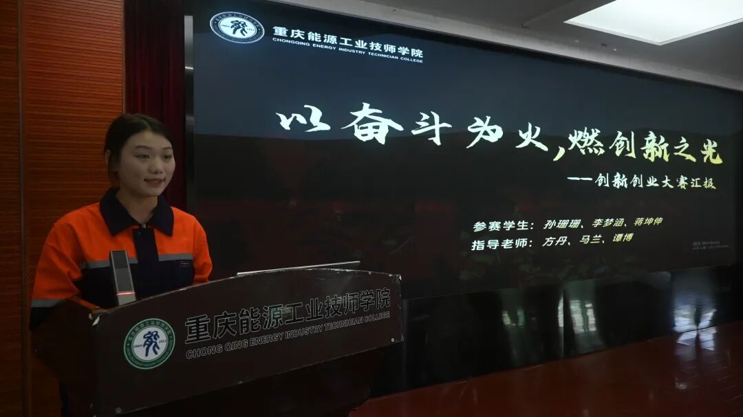 1764322099721277.jpg 学生3.jpg