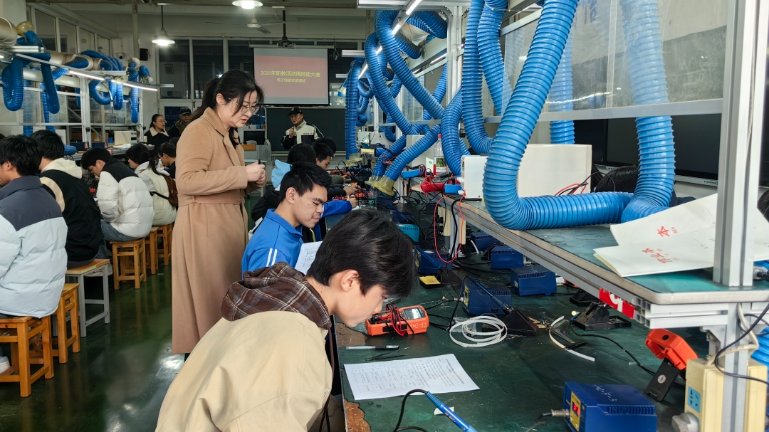 1765272461787688.png 技能周现场2.png